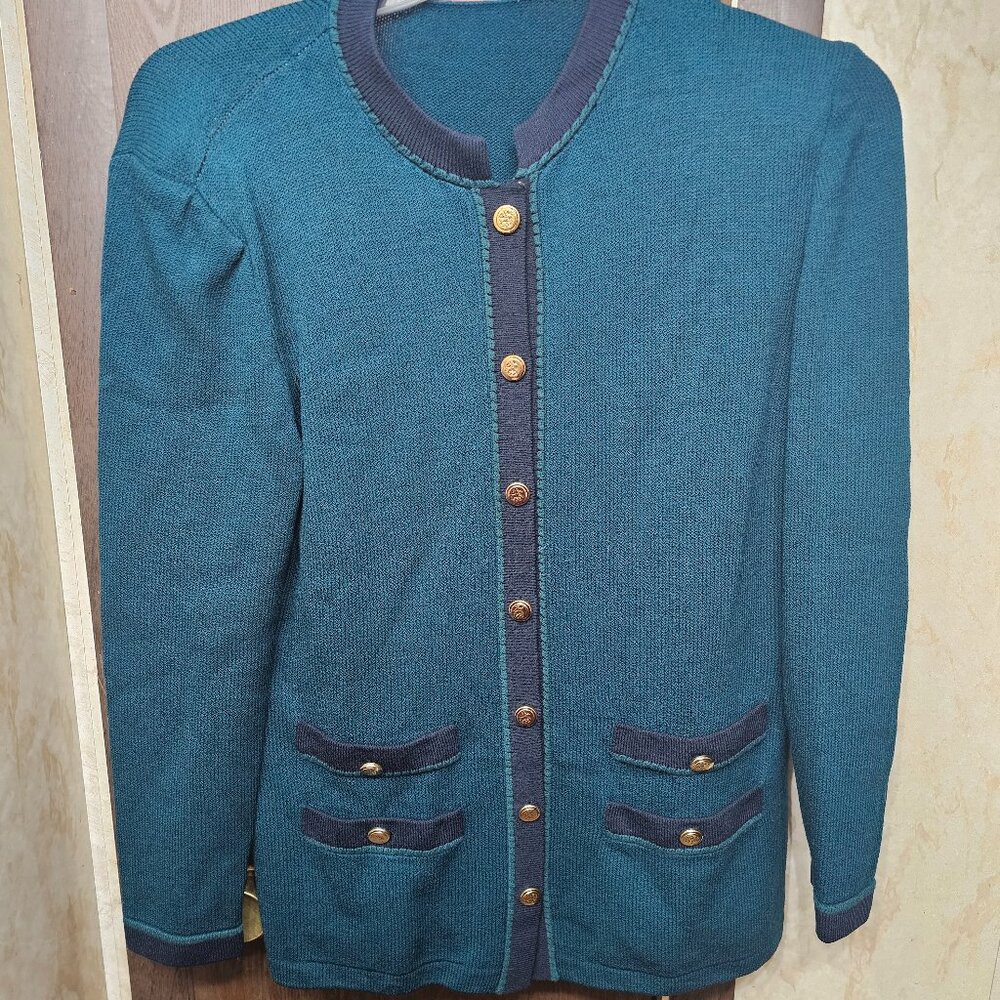 St john suit with matching skirt